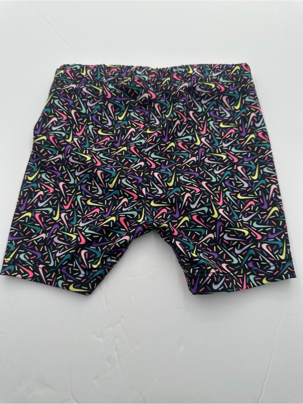 Nike Toddler Girls 2-Piece Outfit Set Run Wild Tee & Dri-FIT Bike Shorts 24M - Picture 5 of 7